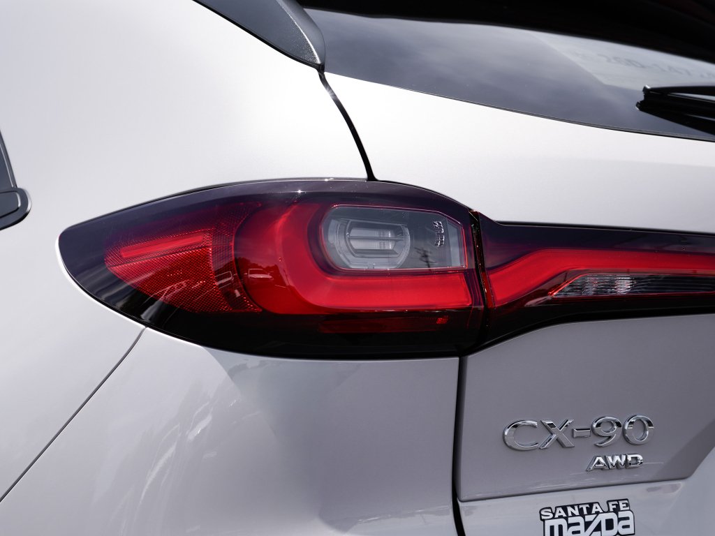 New 2026 Platinum Quartz Mazda Preferred image 6