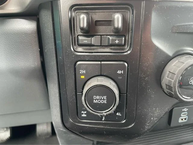 New 2026 Oxford White Ford F-250® XL image 21