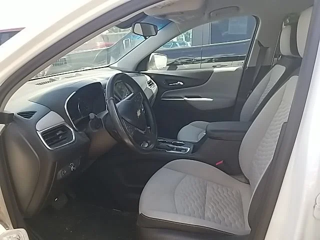 Used 2019 SUMMIT WHITE Chevrolet LT image 22