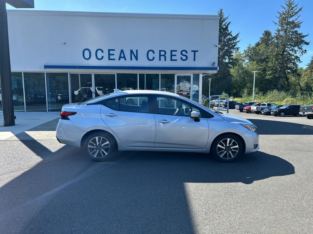 2024 Nissan Versa Sedan SV