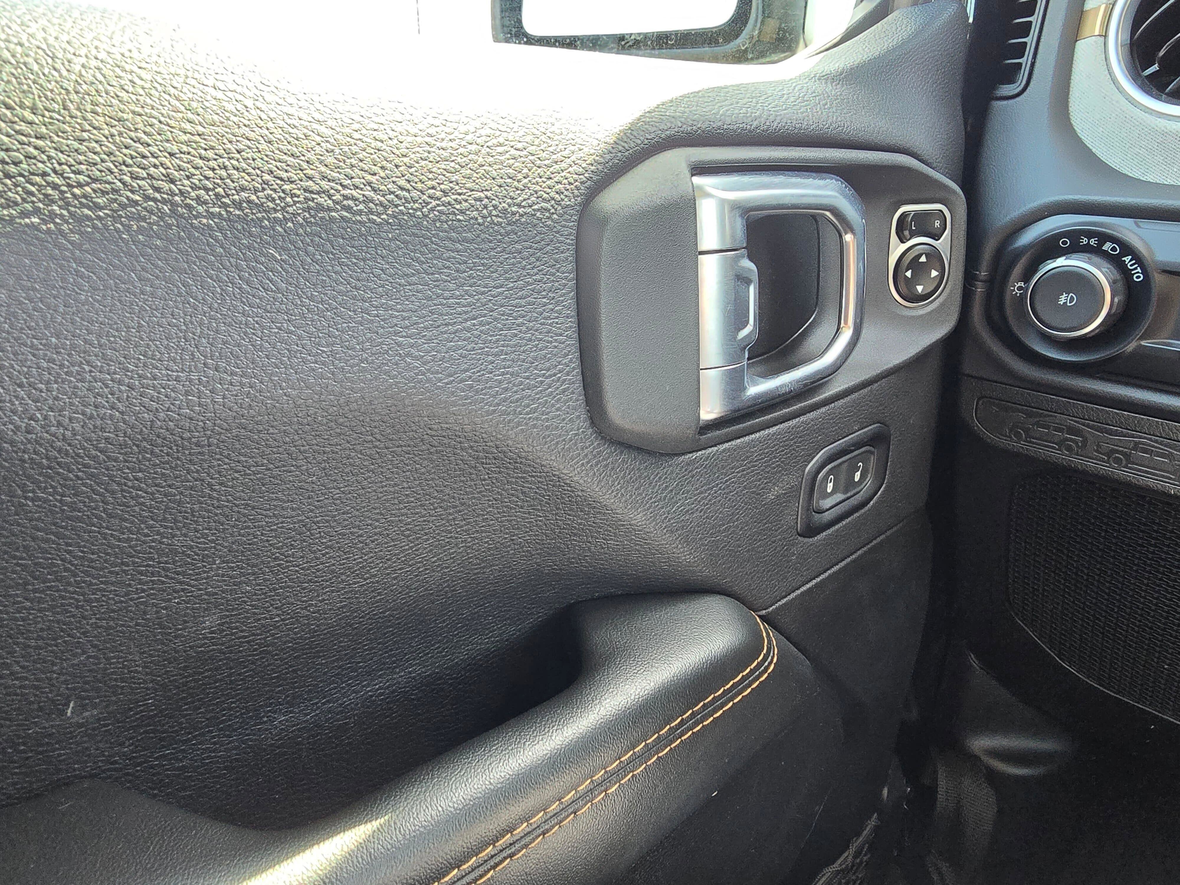 Used 2024 Black Clearcoat Jeep Sahara image 28