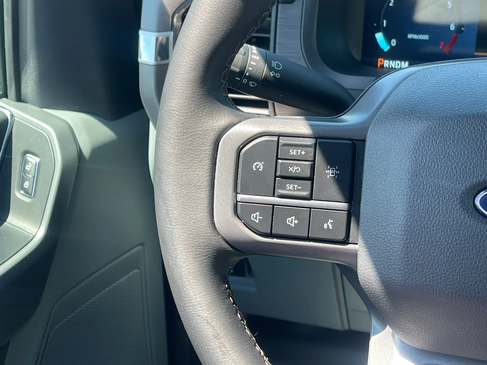 Used 2025 White Ford XLT image 24