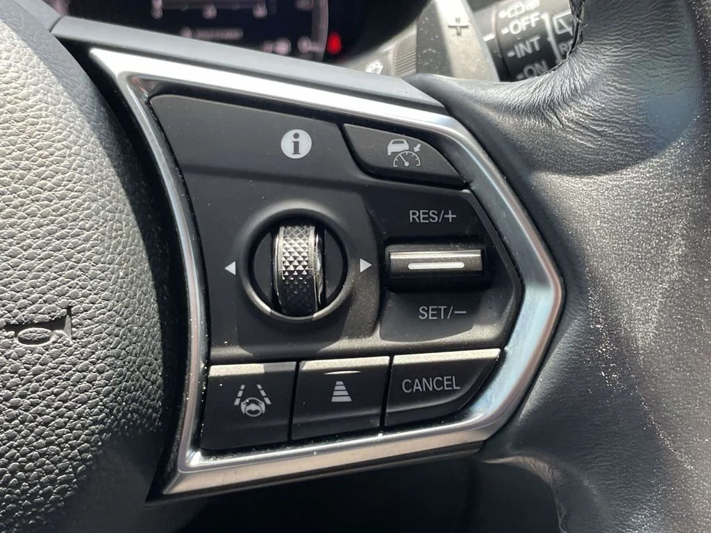 Used 2023  Acura Technology image 31