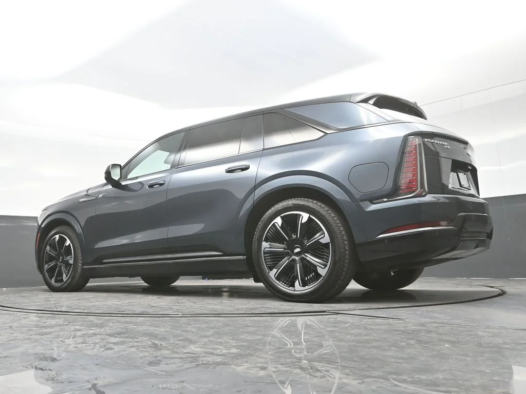 Used 2026 Black Cadillac Premium Sport image 32