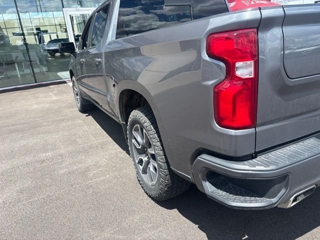 Used 2022 Gray Chevrolet RST image 17