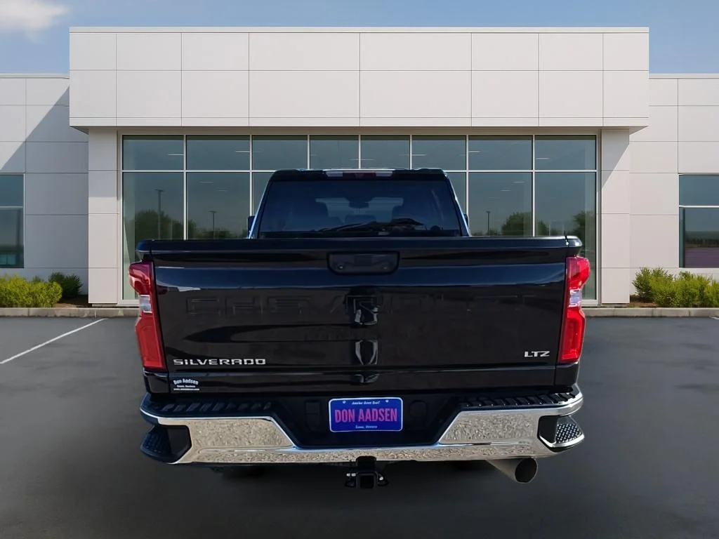 Used 2022 Mosaic Black Metallic Chevrolet LTZ image 6