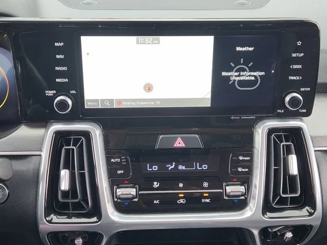 Used 2023  Kia SX image 17