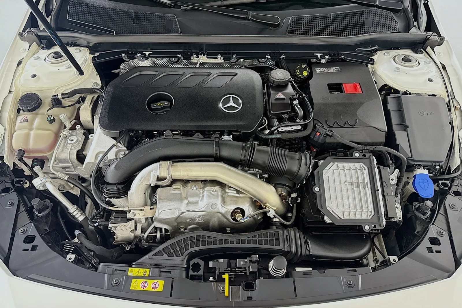 Certified Used 2024 Polar White Mercedes-Benz 250 image 12