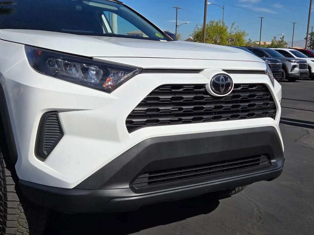 Used 2021 Super White Toyota LE image 8