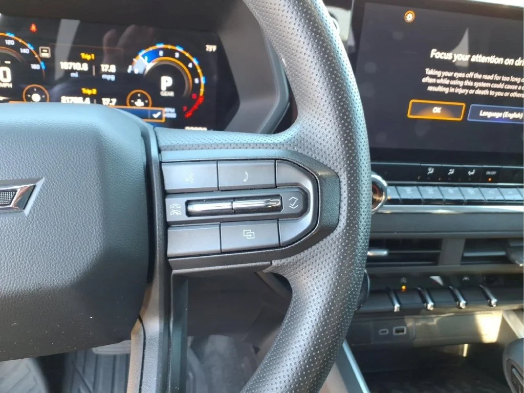 Used 2025 Brown Chevrolet Trail Boss image 23