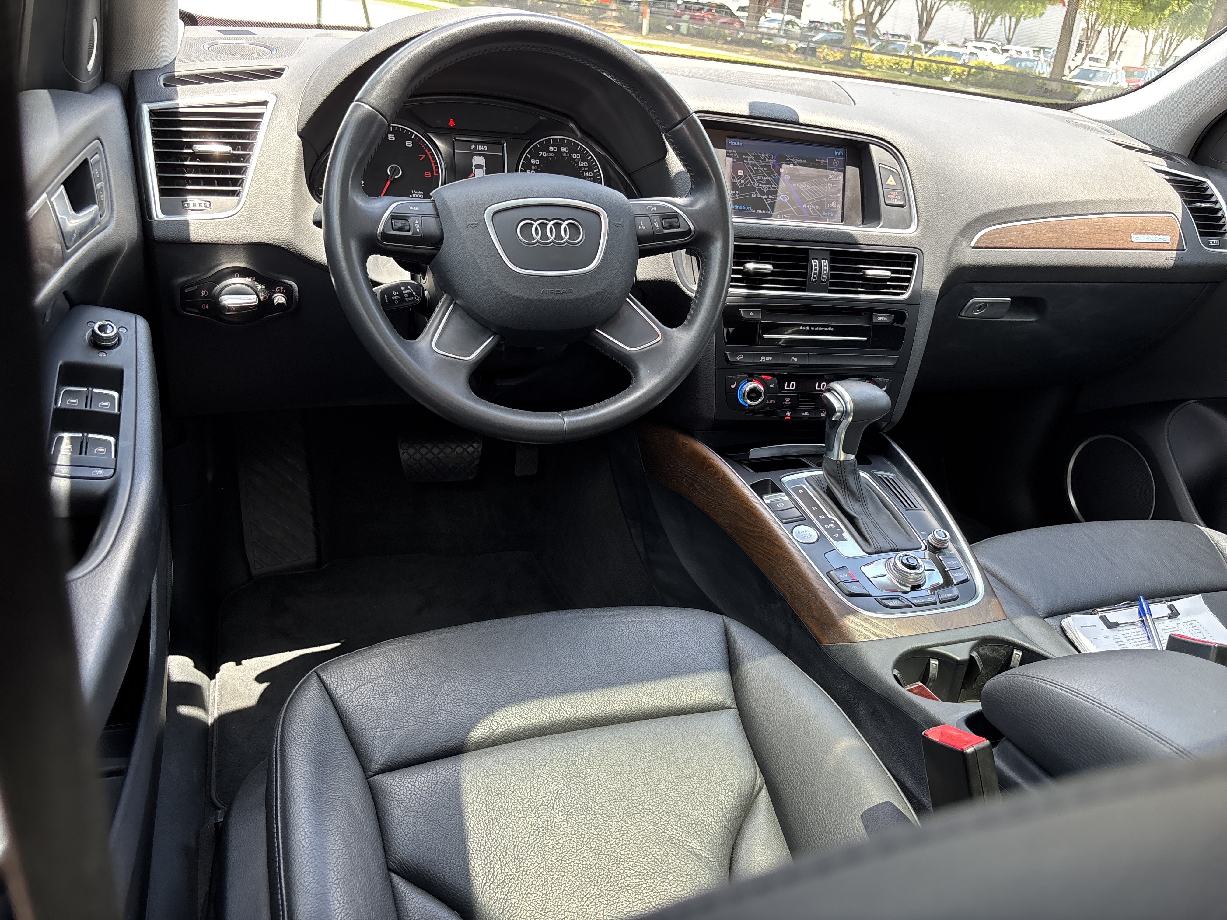 Used 2014  Audi Premium Plus image 21