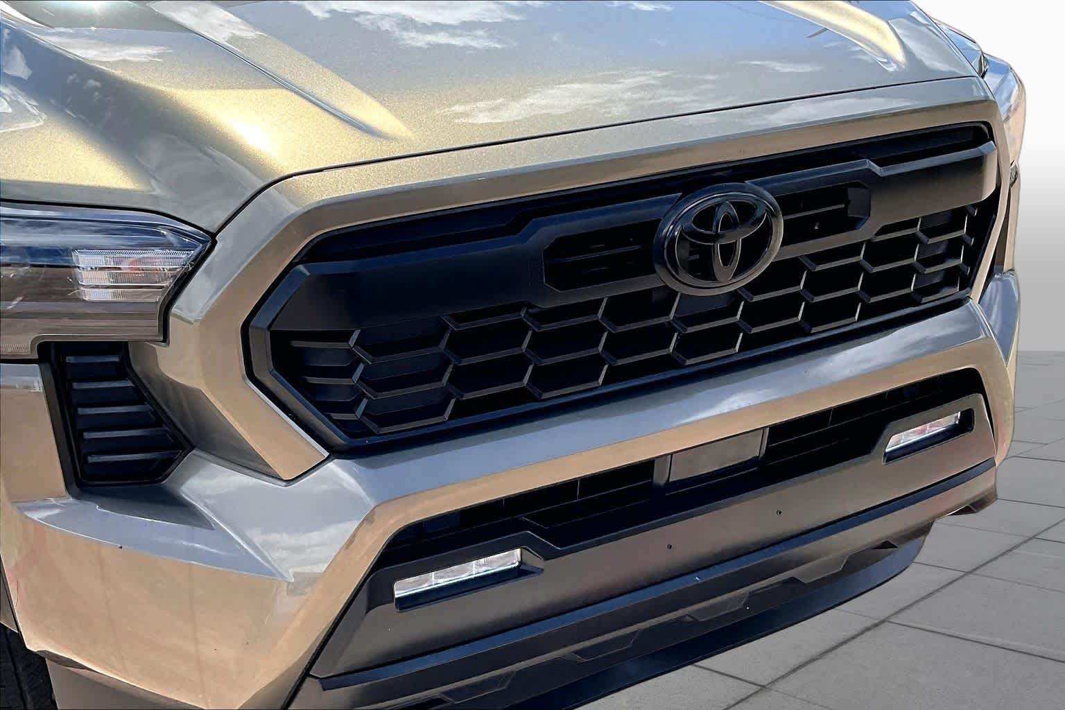 Used 2024 Bronze Oxide Toyota TRD Off Road Hybrid image 29