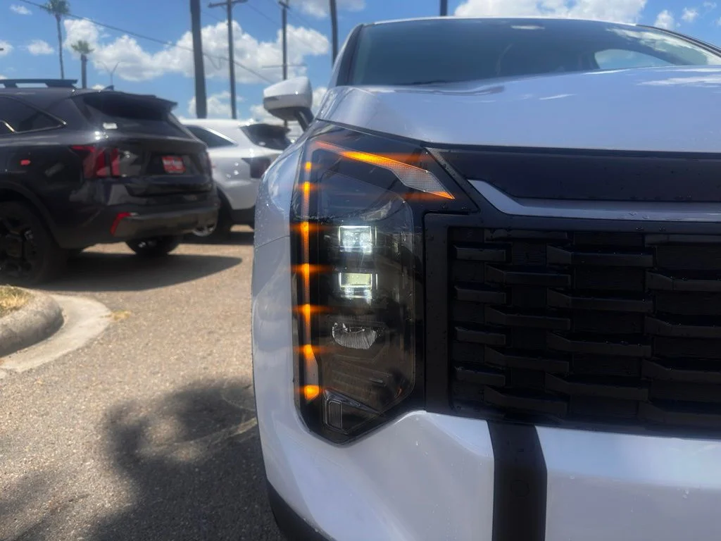 New 2026 White Kia LX image 2