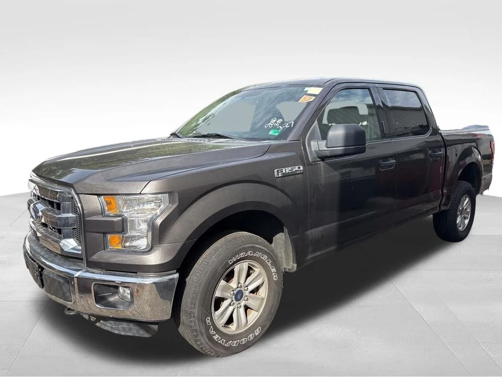 Used 2016 Gray Ford XLT image 17