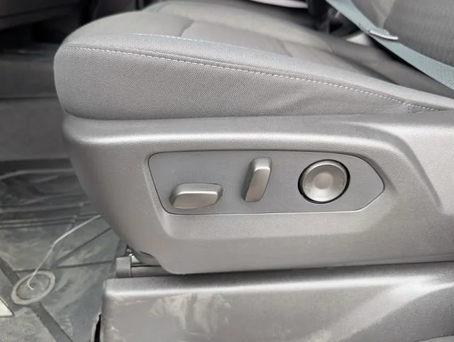 2026 Chevrolet Silverado 1500 LT - Photo 11