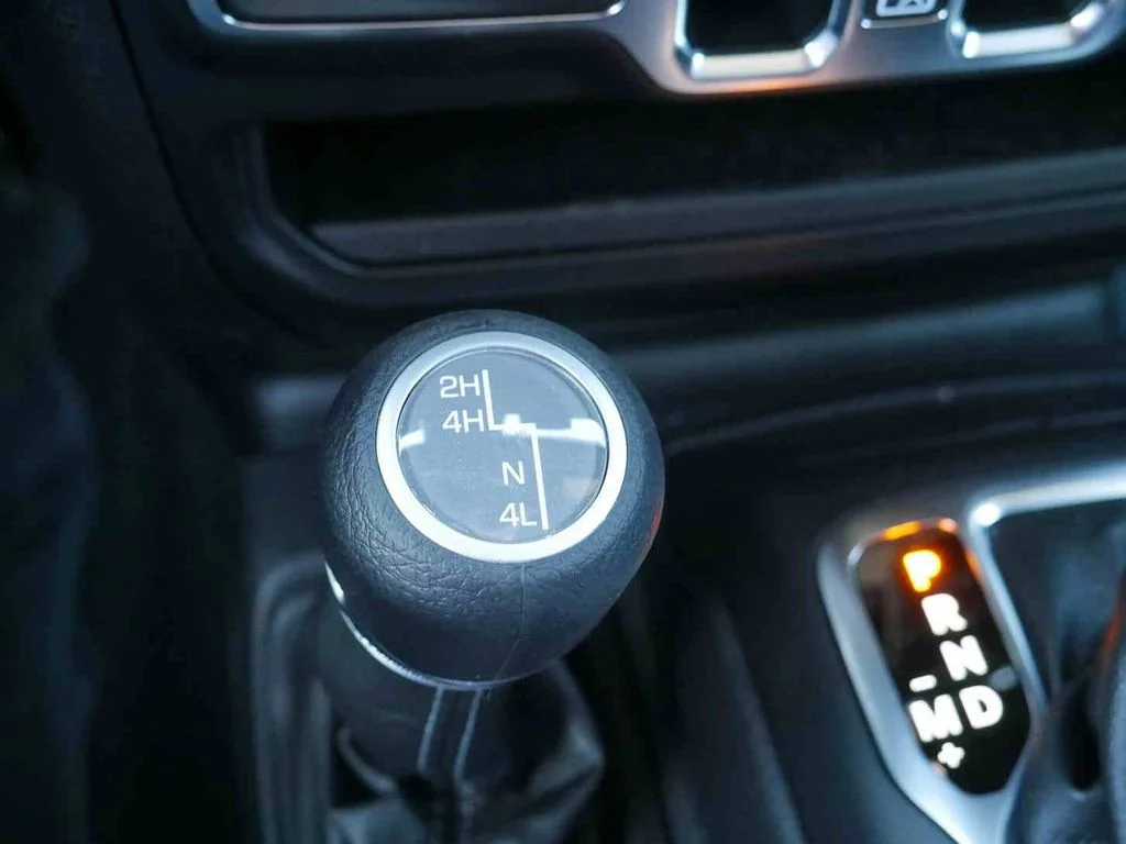 2025 Jeep Gladiator Sport S - Photo 29