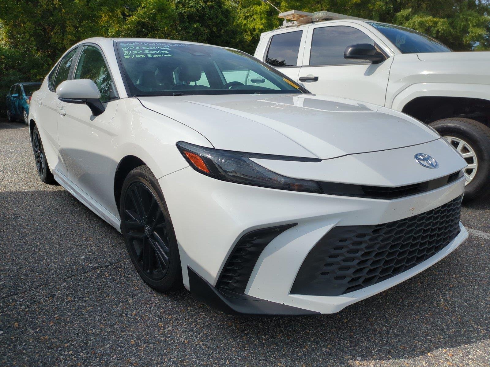Used 2025  TOYOTA  image 2