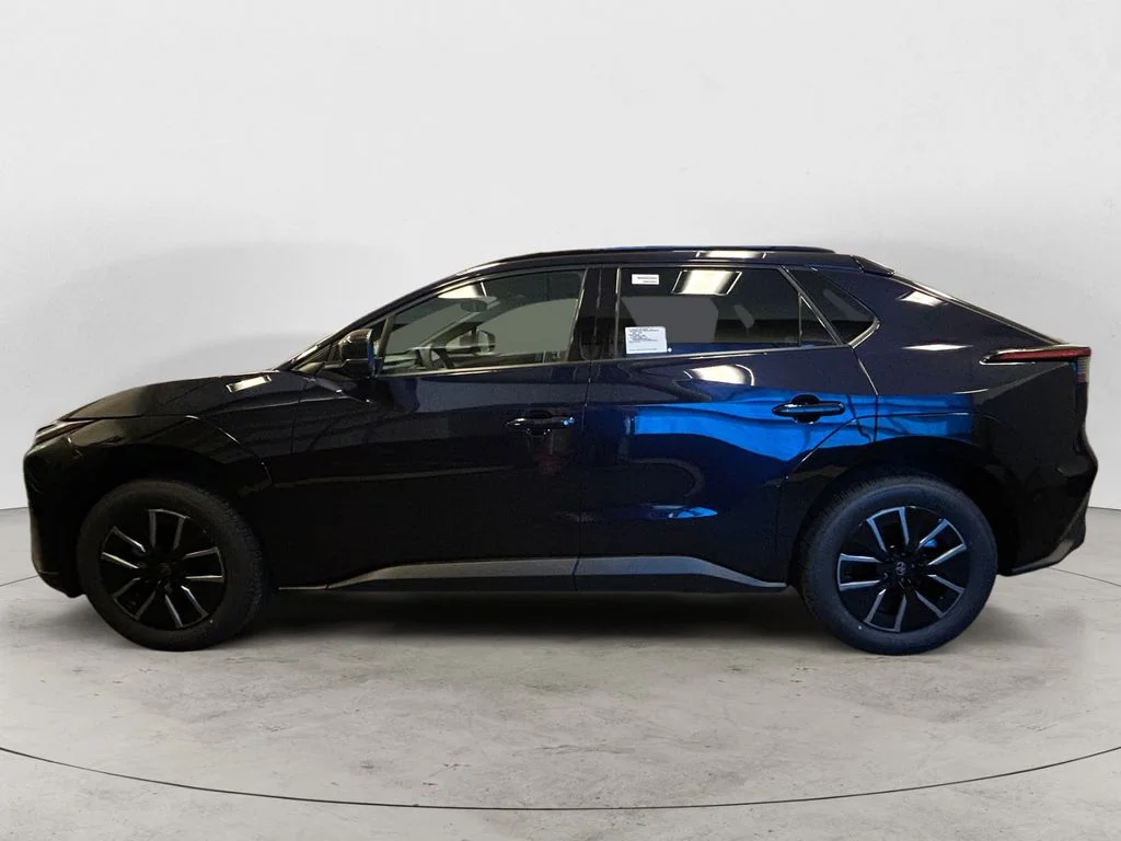 New 2026 Blueprint Toyota XLE image 2