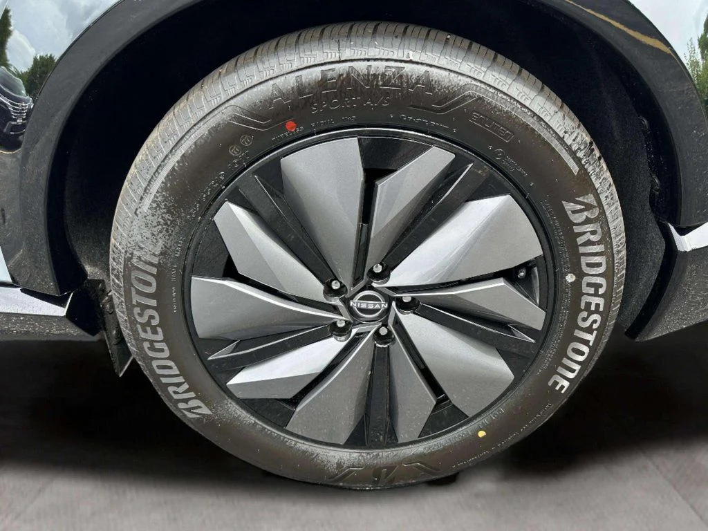 2025 Nissan ARIYA Platinum+ - Photo 11