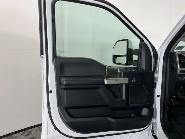 2021 Ford F-350 Super Duty Lariat - Photo 12