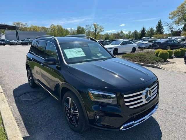 New 2026 Night Black Mercedes-Benz GLB 250 image 7