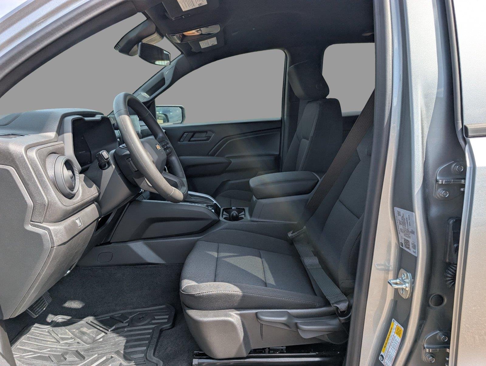 2026 Chevrolet Colorado Work Truck - Photo 14