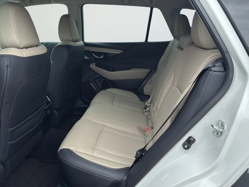 2023 Subaru Outback Limited - Photo 16