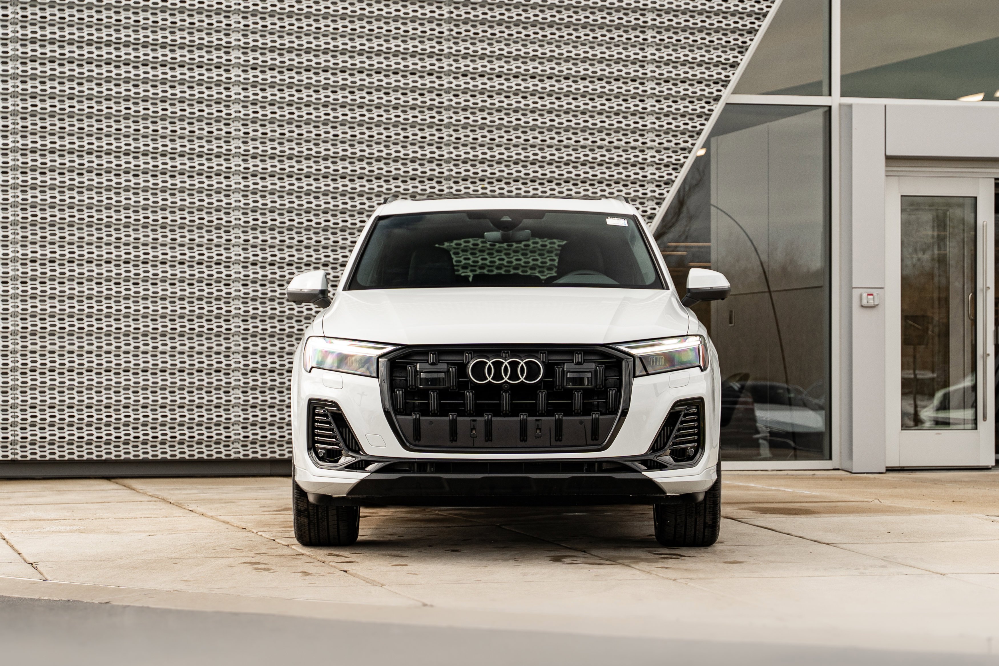 New 2026 Glacier White Metallic Audi Premium Plus image 36