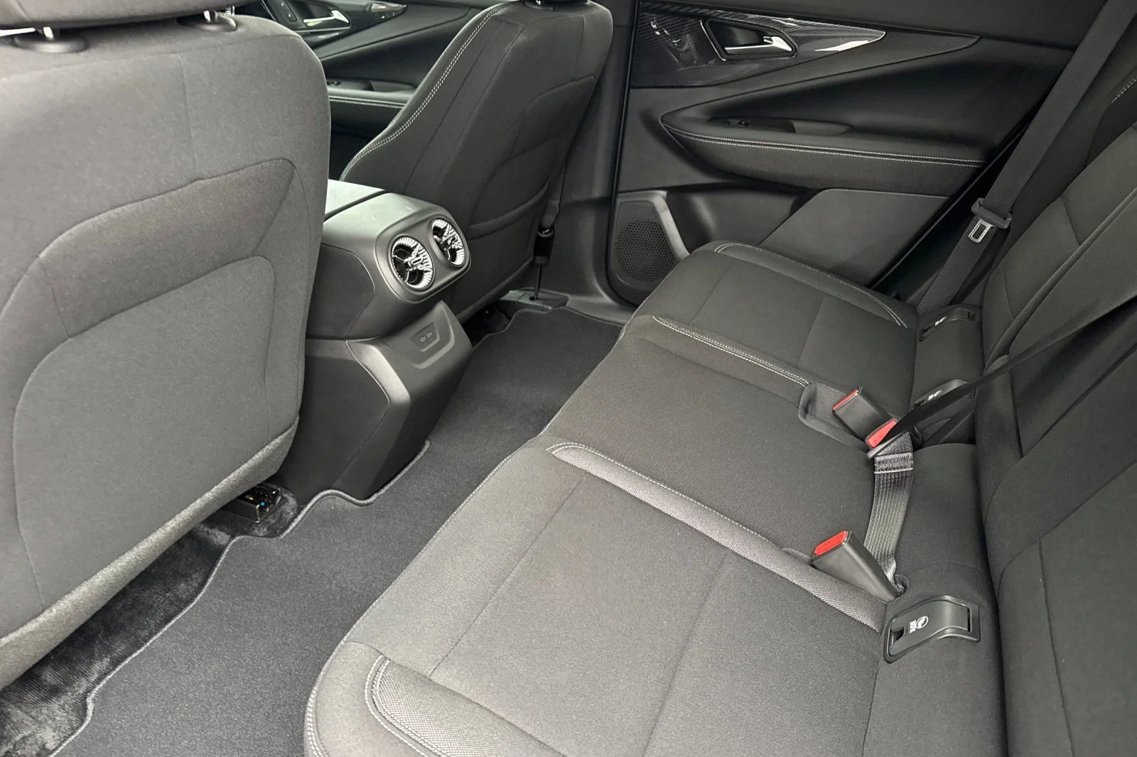 2026 Chevrolet Blazer EV LT - Photo 11