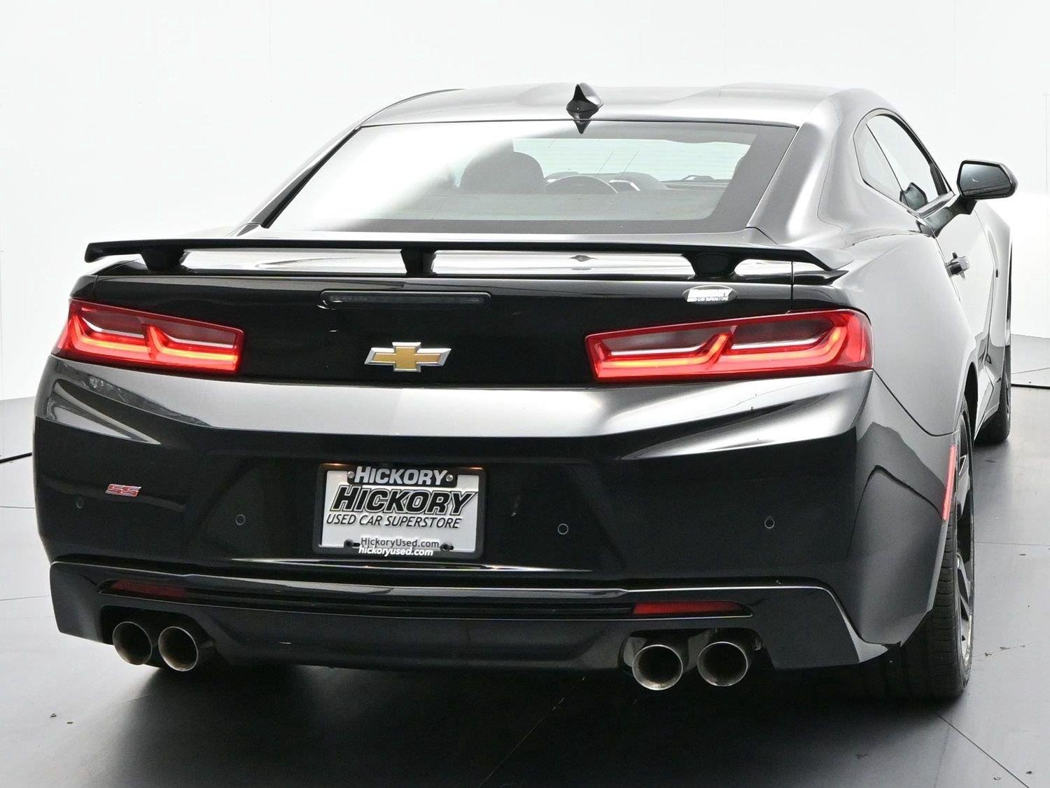 Used 2018 Black Chevrolet 2SS image 6