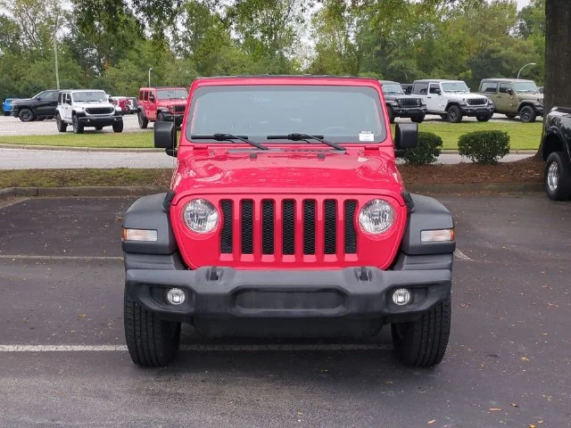 Used 2018 Red Jeep Unlimited Sport S image 8