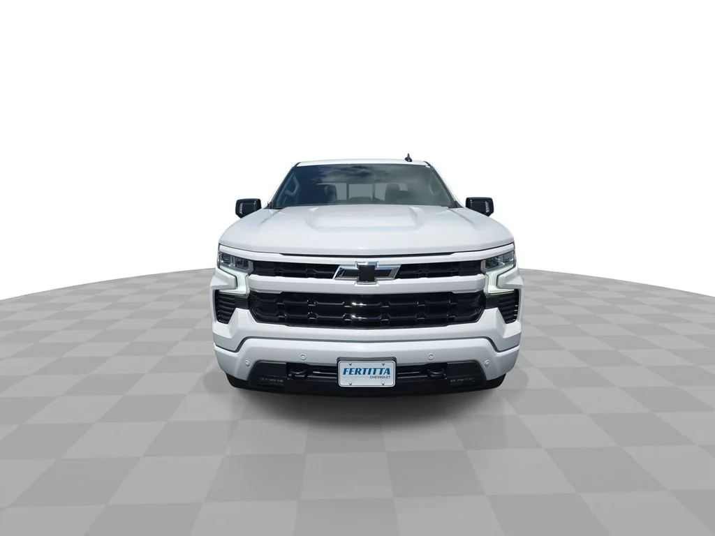 New 2026 Summit White Chevrolet RST image 3