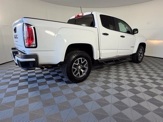 Certified Used 2022 White GMC AT4 w/Cloth image 7
