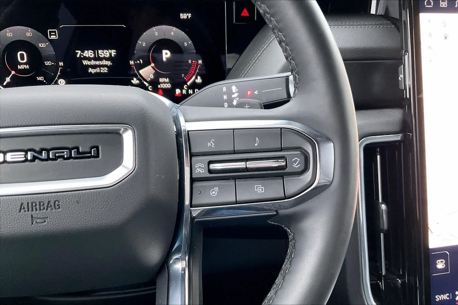 2025 GMC Yukon XL Denali - Photo 22