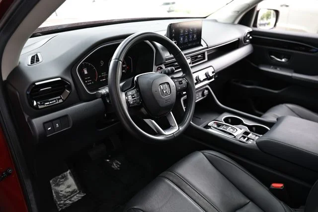 2025 Honda Pilot Touring - Photo 20
