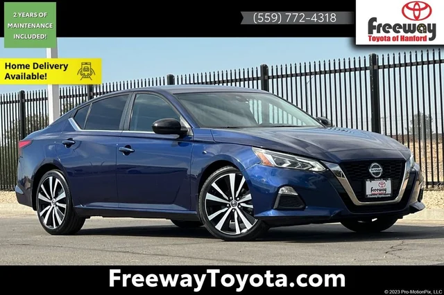2022 Nissan Altima 2.5 SR