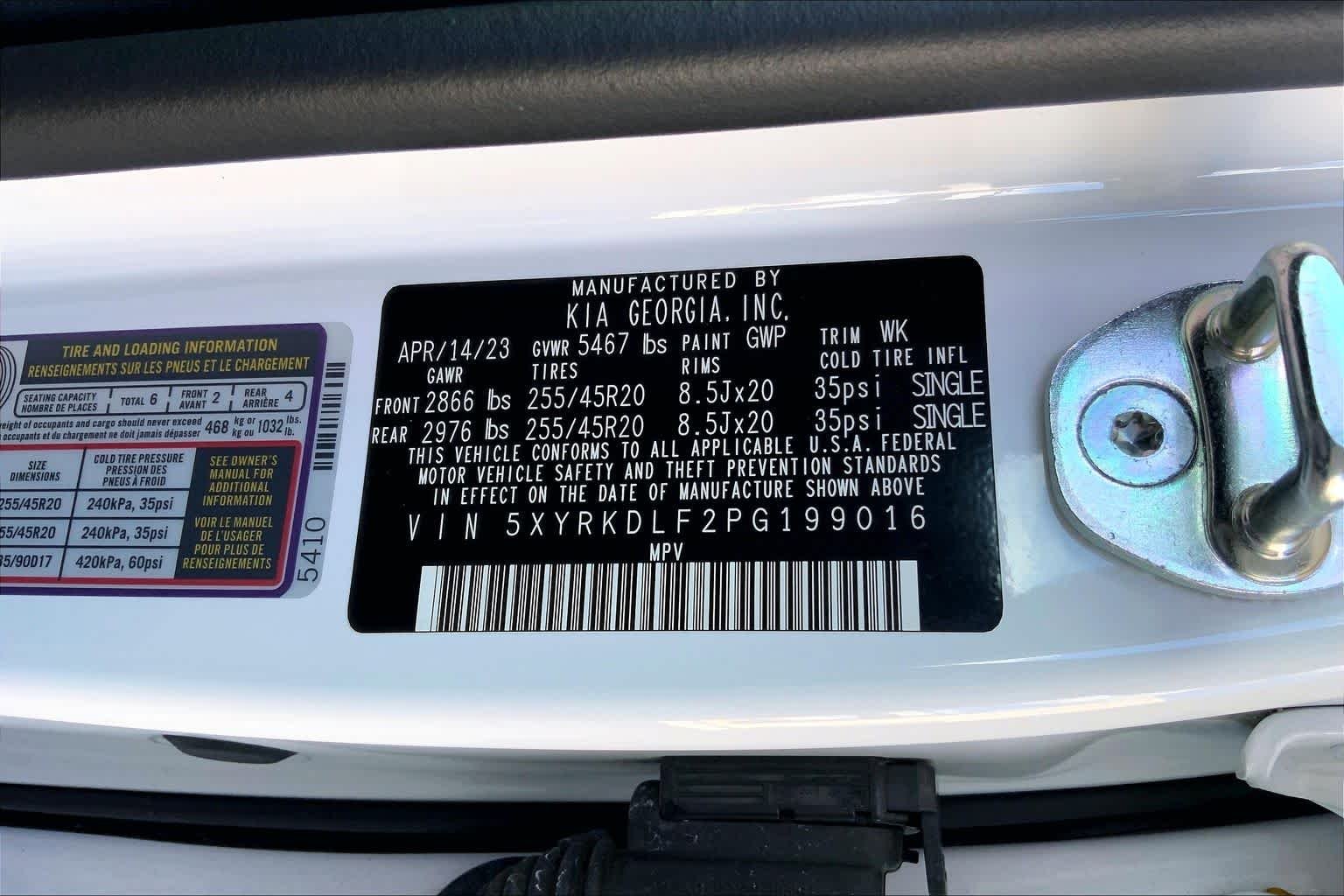 Used 2023 Glacial White Pearl Kia SX image 34