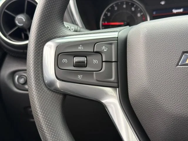 New 2026 Summit White Chevrolet 2LT image 18