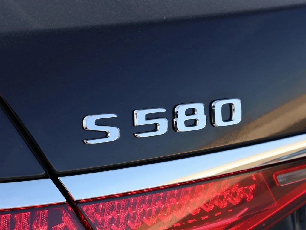 New 2026 Obsidian Black Metallic Mercedes-Benz S 580 image 49