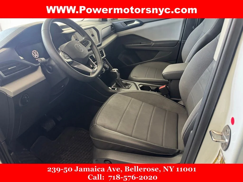 Used 2023 White Volkswagen 1.5T SE image 19