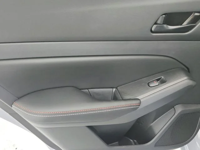 New 2026 Gray Nissan 2.5 SR image 39