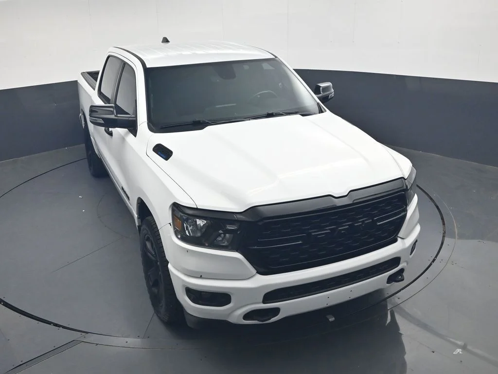 Used 2024 White Ram Big Horn/Lone Star image 26