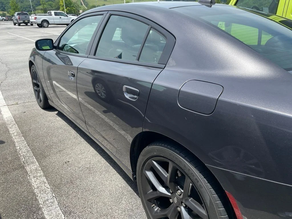 Used 2022 Gray Dodge SXT image 19