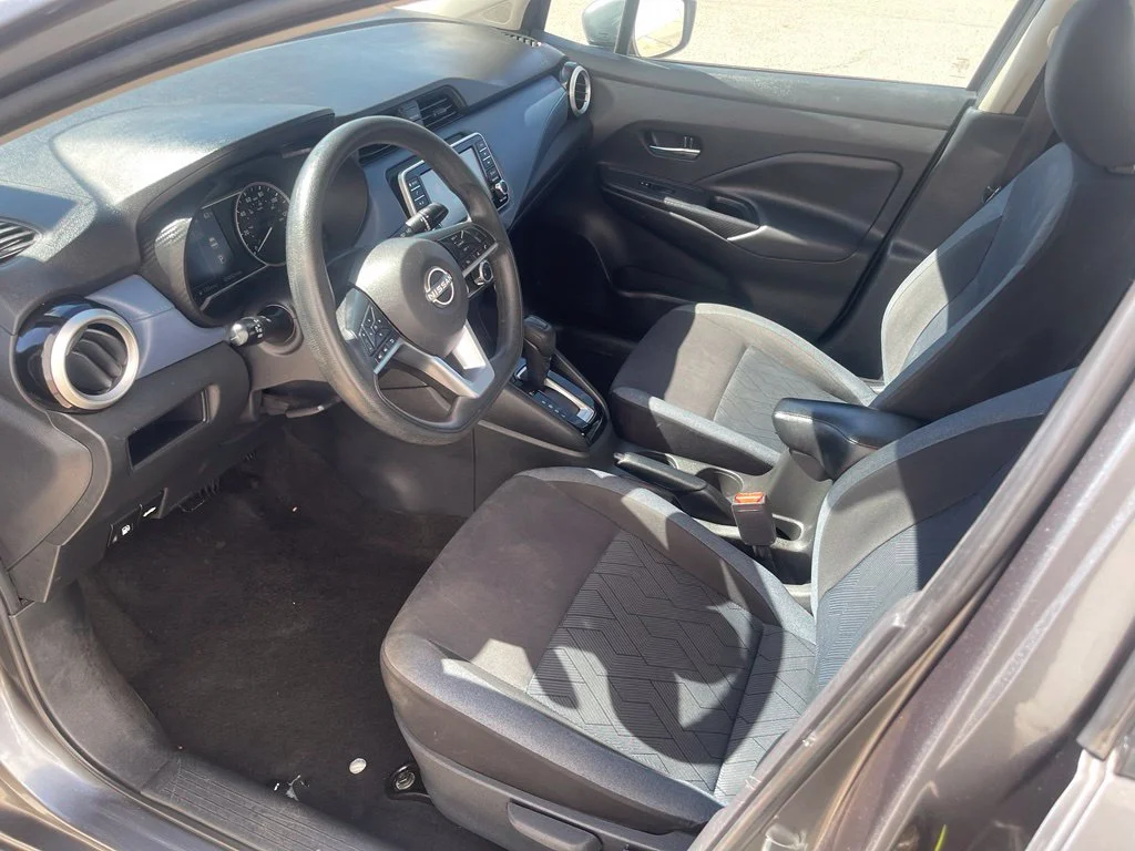 2023 Nissan Versa Sedan SV - Photo 12