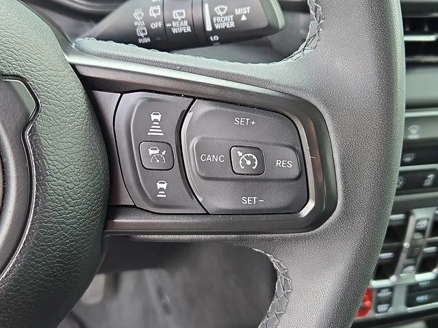 Used 2025 Black Jeep Rubicon image 21
