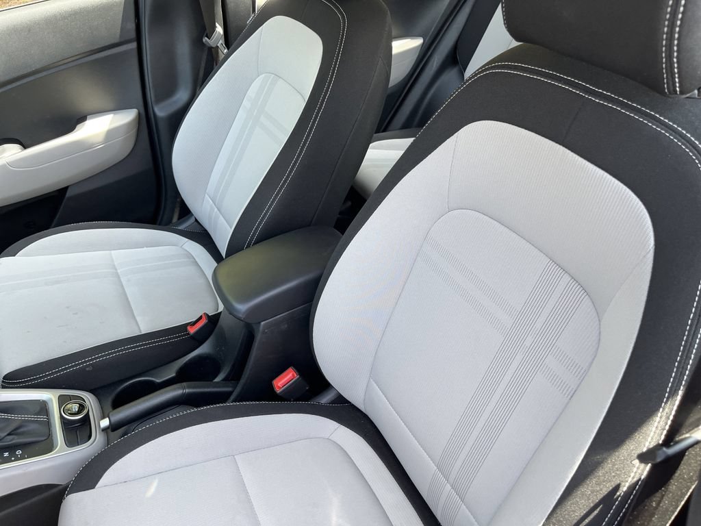 Used 2025 Intense Blue Hyundai SEL image 12