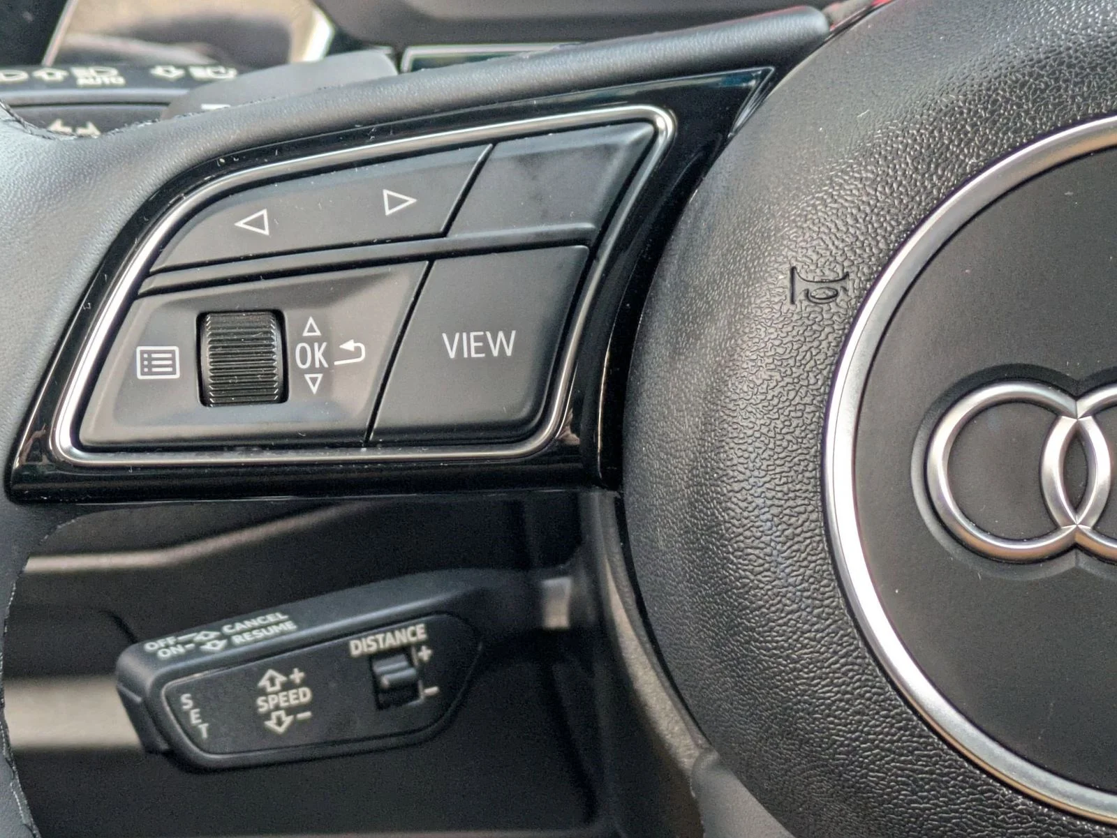 Used 2025 Gray Audi 40 Premium image 10