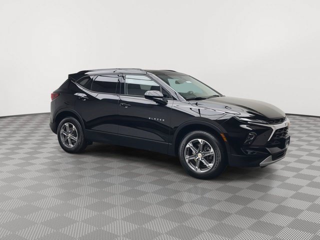Used 2024 Black Chevrolet LT image 43