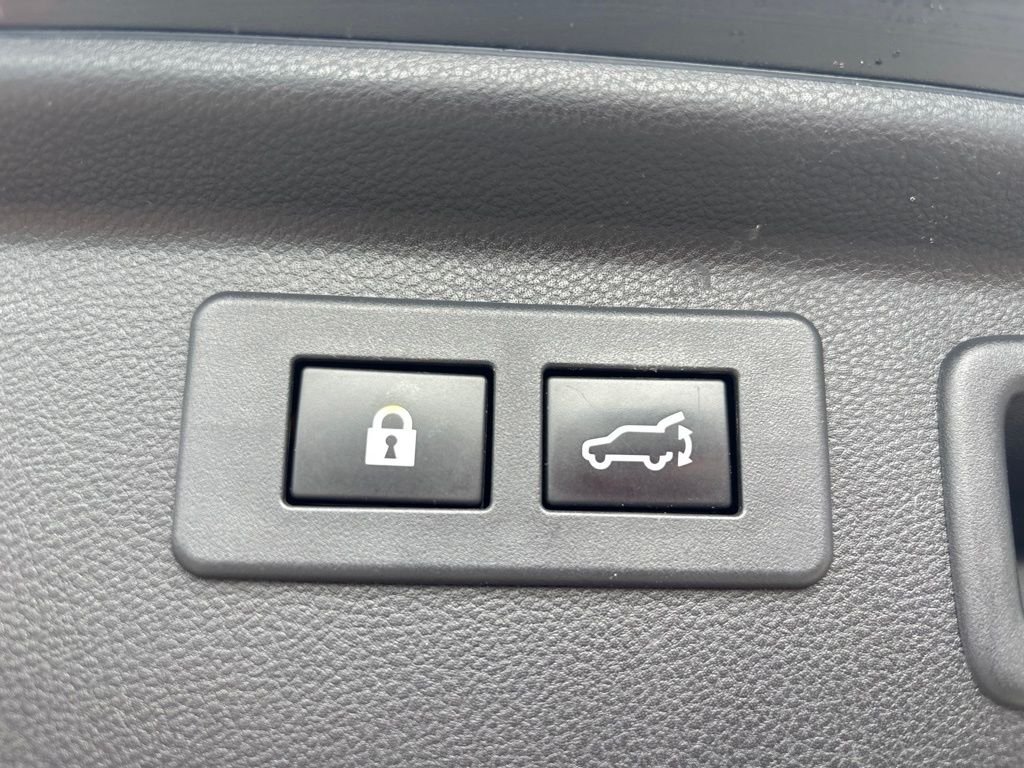 Used 2019 Black Subaru Sport image 7