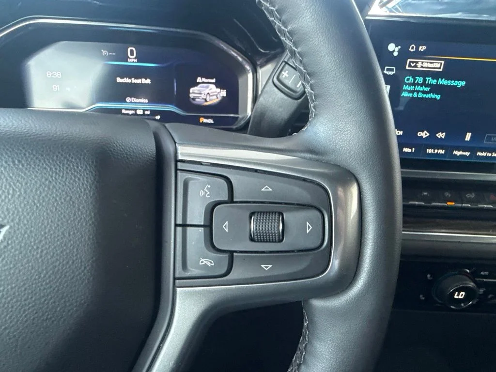 Used 2024 Gray Chevrolet LT image 26